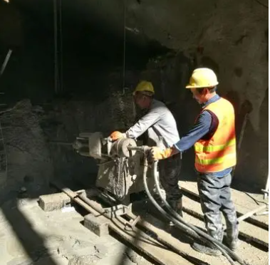 雨花台水下抗分散灌浆料特点 水下不分散注浆料介绍